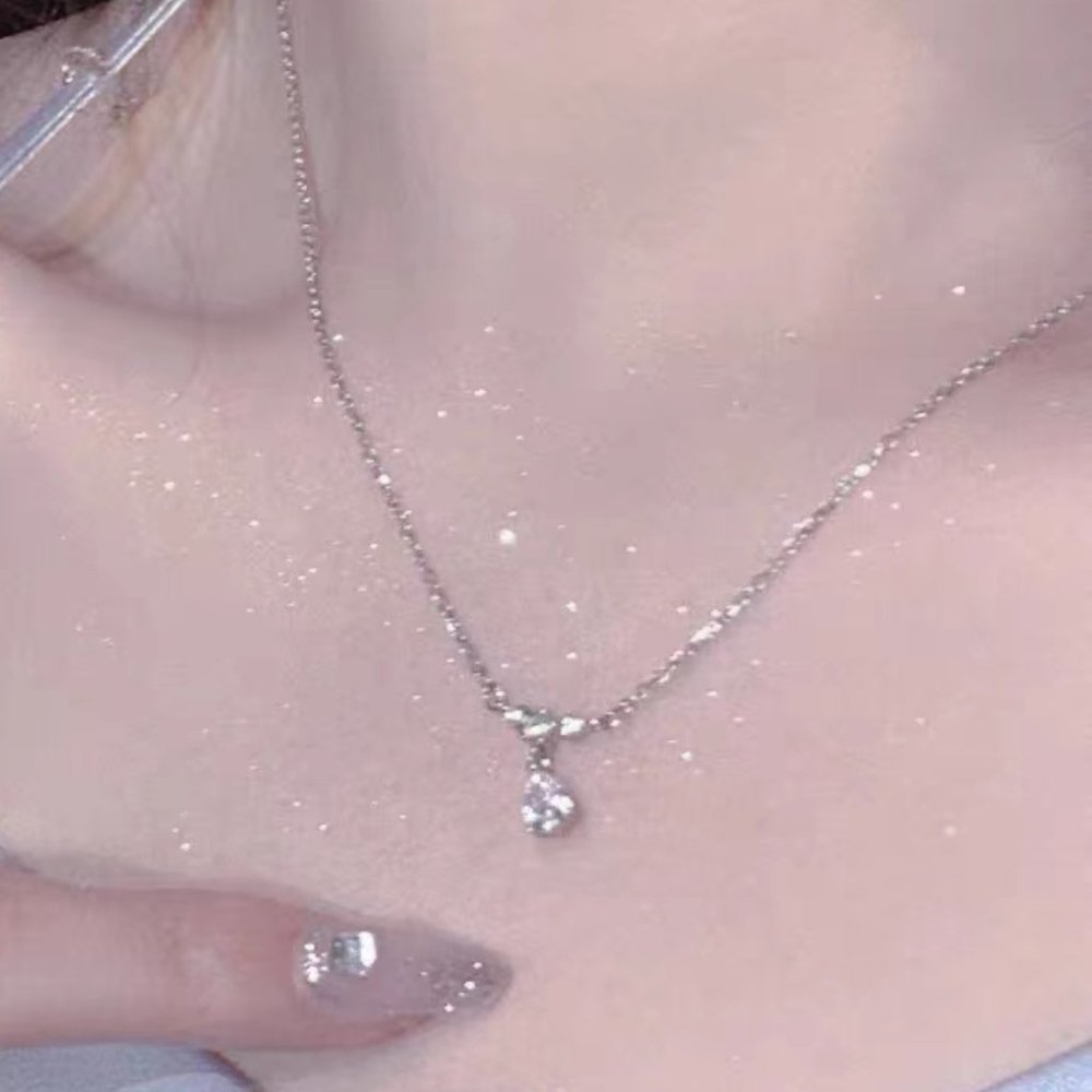 Drop sterling silver necklace lady